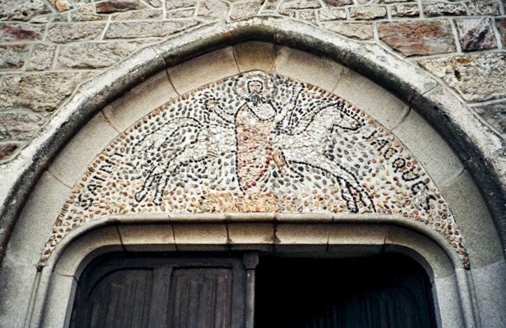 Eglise Saint Jacques de Saint Jacques des Blats-Saint-Jacques-des-Blats必去景点