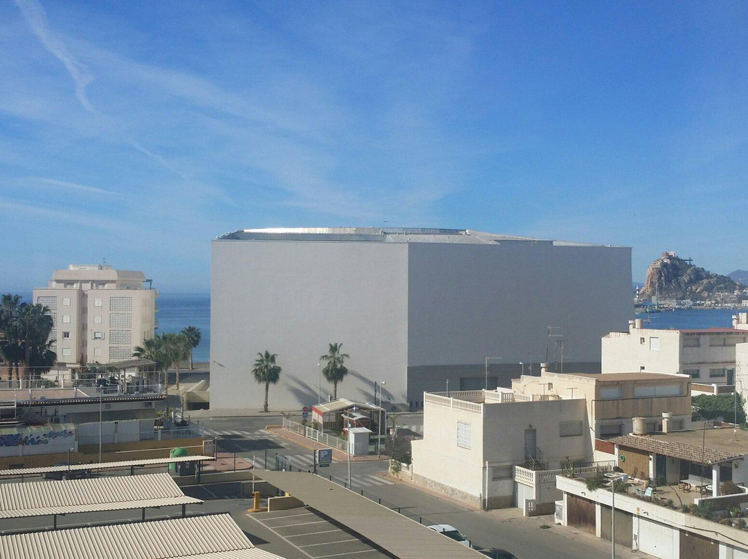 Auditorio y Palacio de Congresos Infanta Dona Elena-阿吉拉斯必去景点