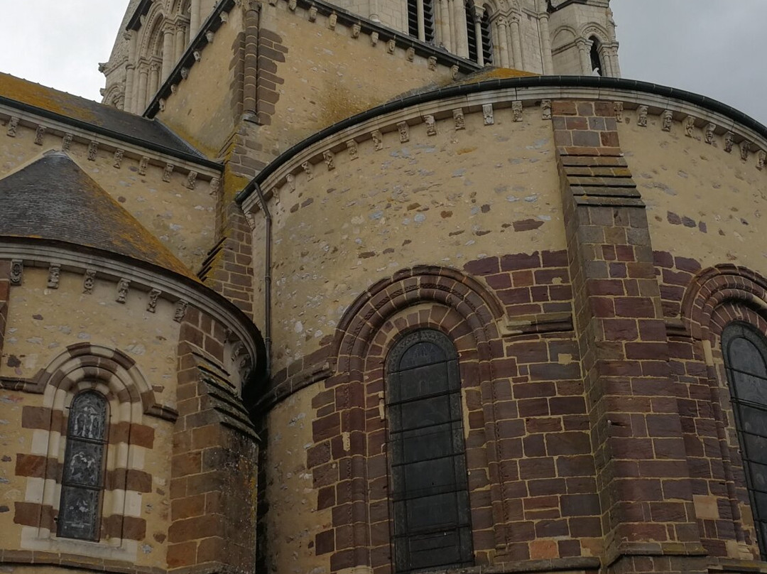 Eglise Notre Dame景点图片