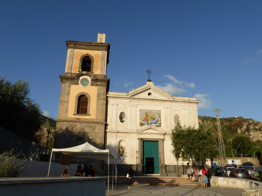 Basilica della SS. Trinità景点图片