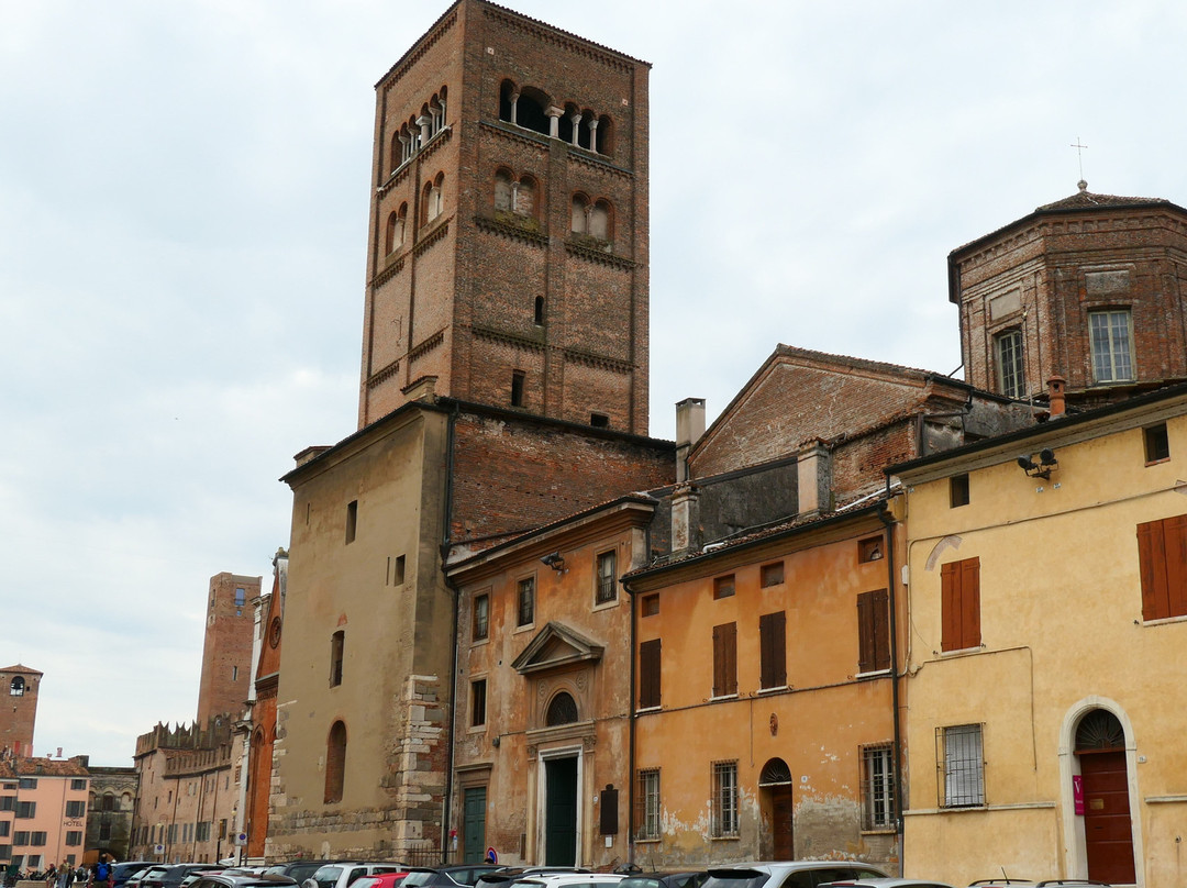 Piazza Sordello-曼托瓦必去景点