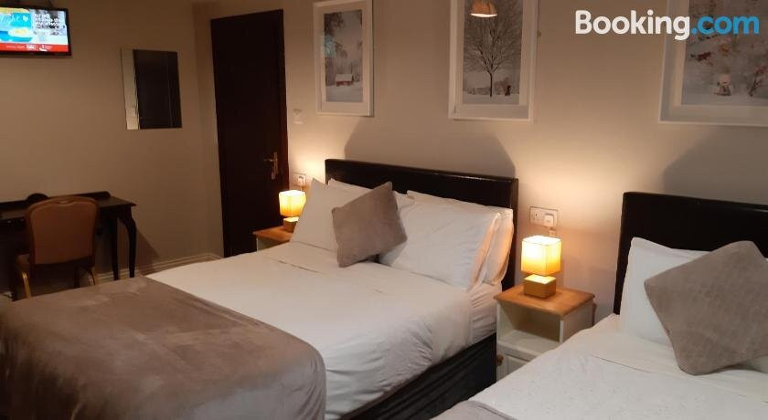 Leitrim Inn Lodge