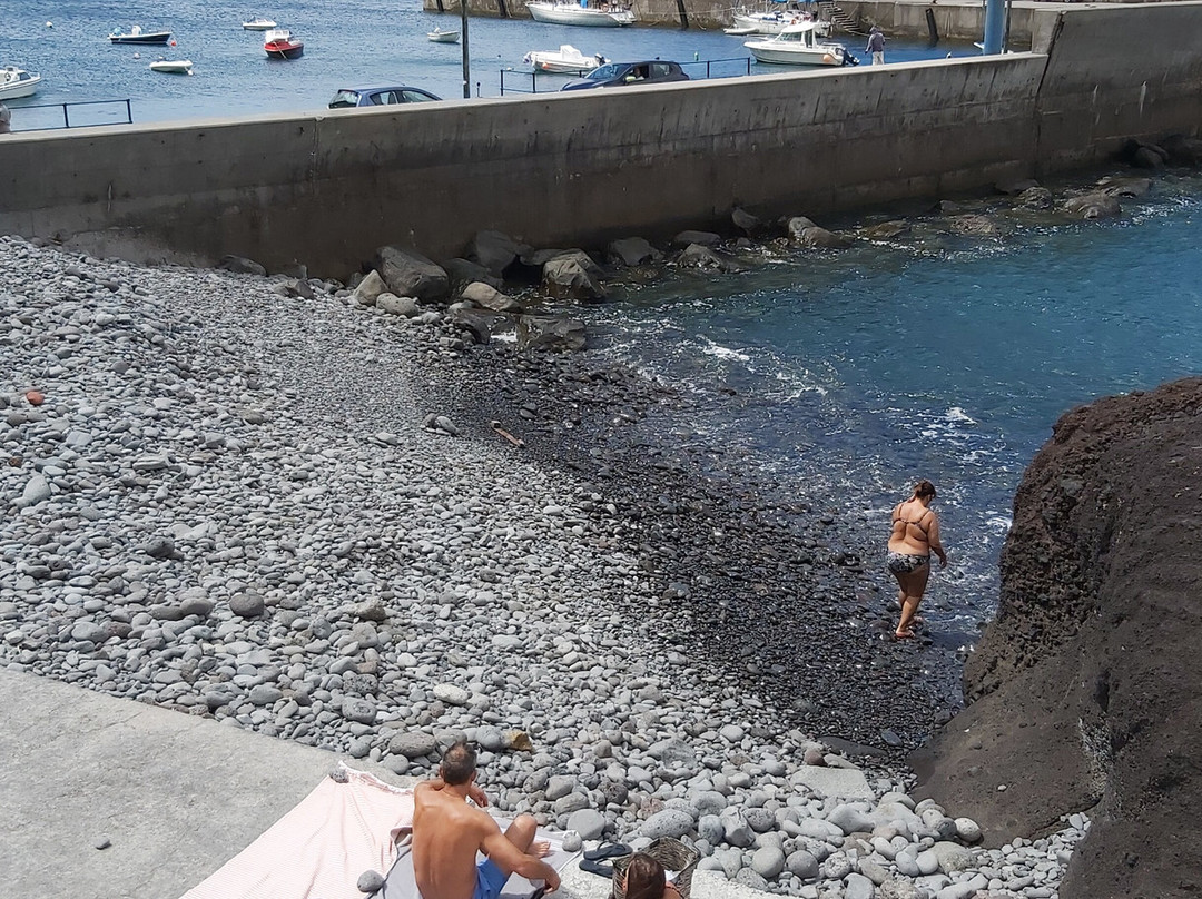 Praia Do Cais-Paul do Mar必去景点