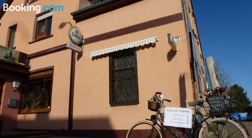 Pension Zum Werderaner
