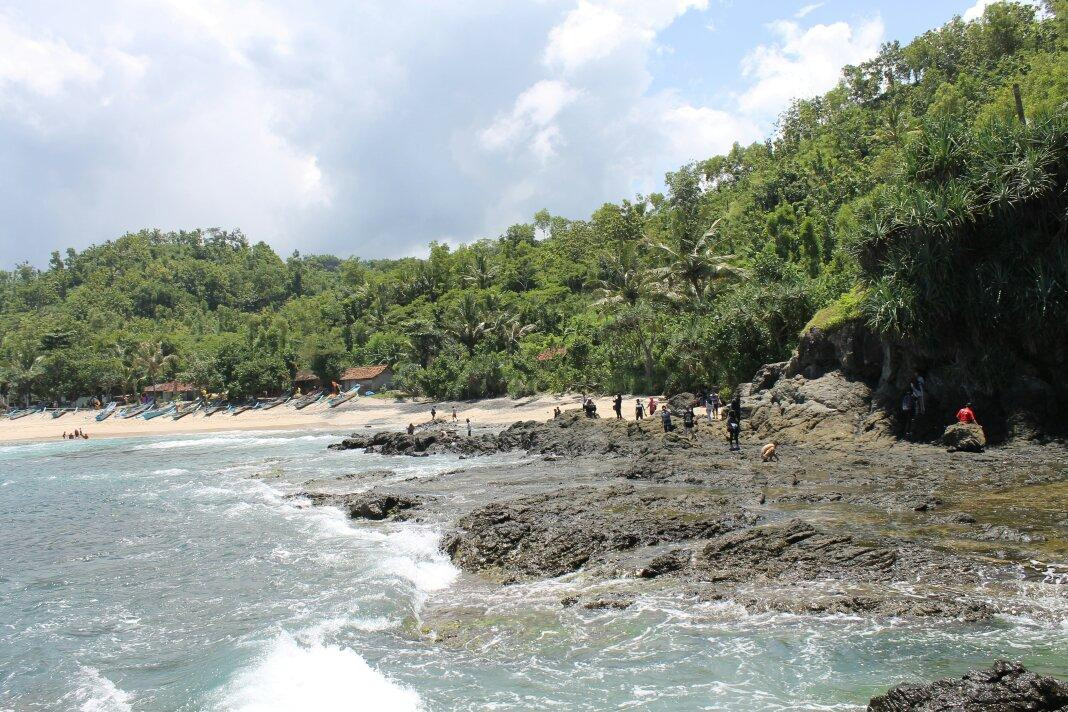 Siung Beach景点图片