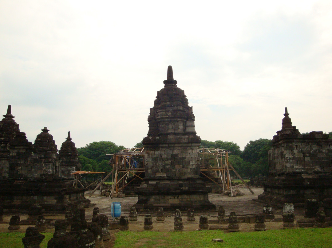 Lumbung Temple景点图片
