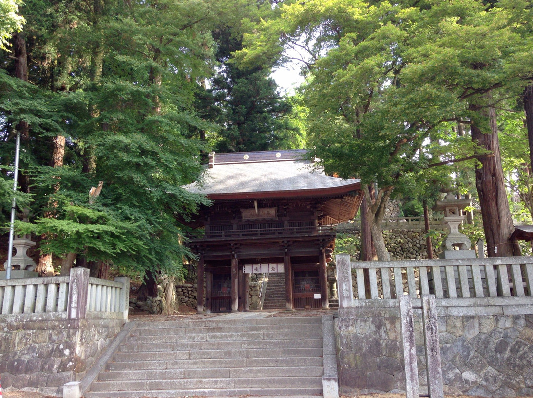 Omiya Suwa Shrine景点图片