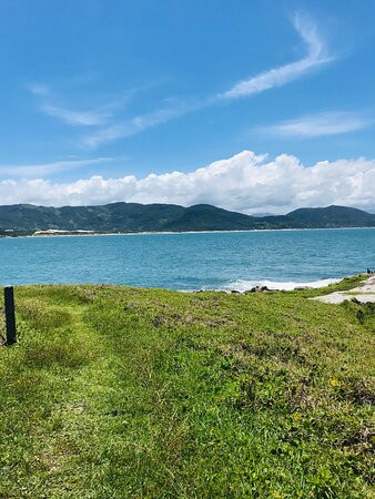 Silveira Beach-Garopaba必去景点