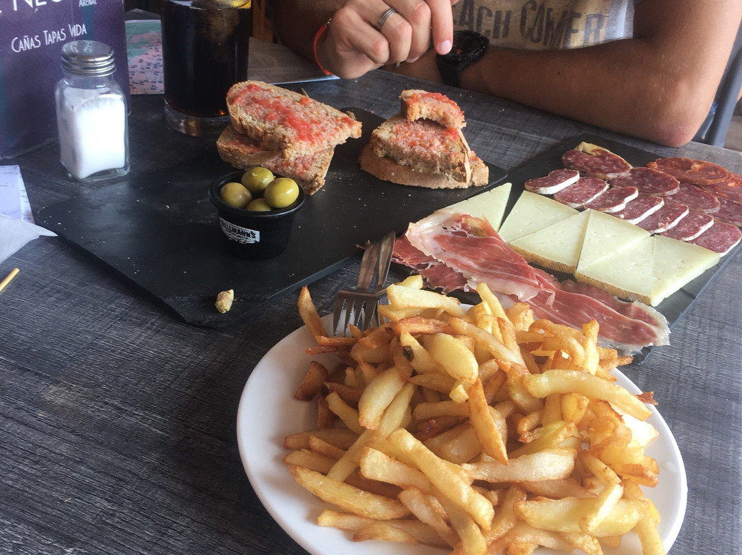 Ciudad Jardin餐馆和美食-Bar Pata Negra