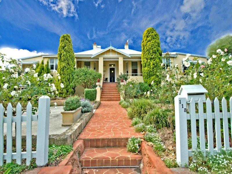 Frenchman Bay酒店住宿-Dunmoylen House