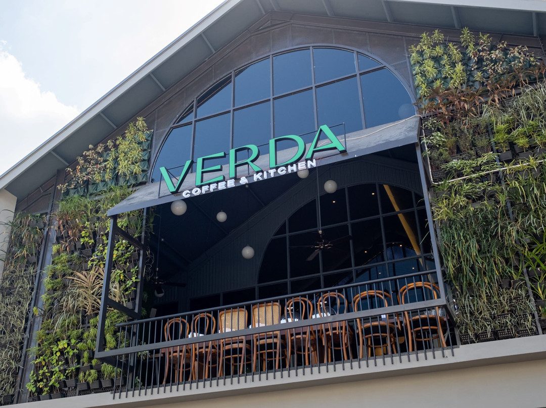Verda Contemporary Cuisine