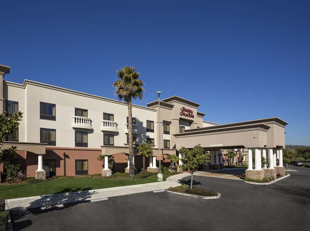 Hampton Inn & Suites Paso Robles主图