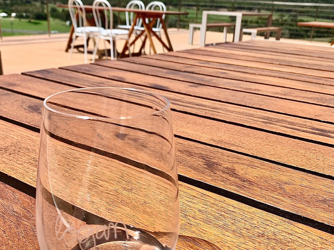 Logan Wines-Apple Tree Flat必去景点