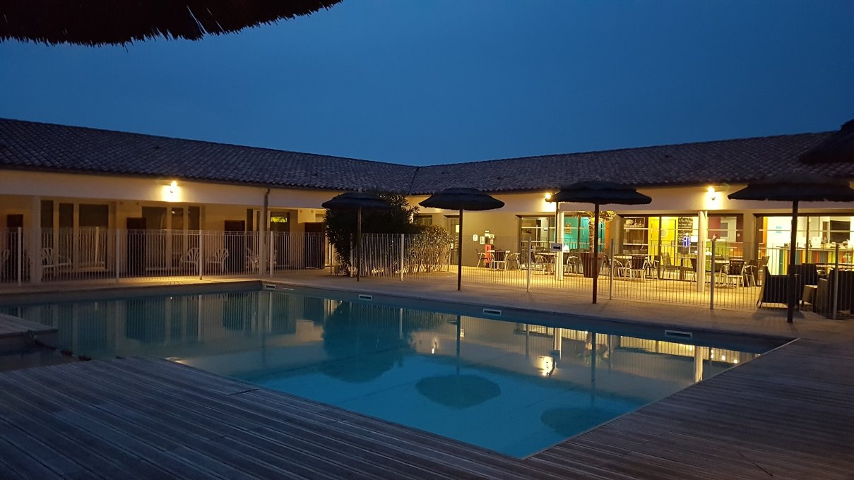 The Originals Résidence, 德雷酒店-泳池