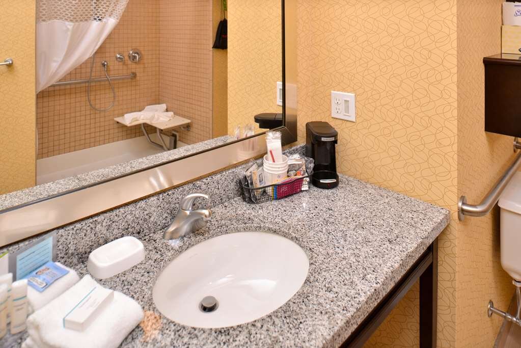 Hampton Inn Iowa City/University Area-官方
