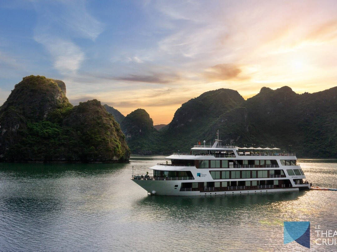 Le Theatre Cruises