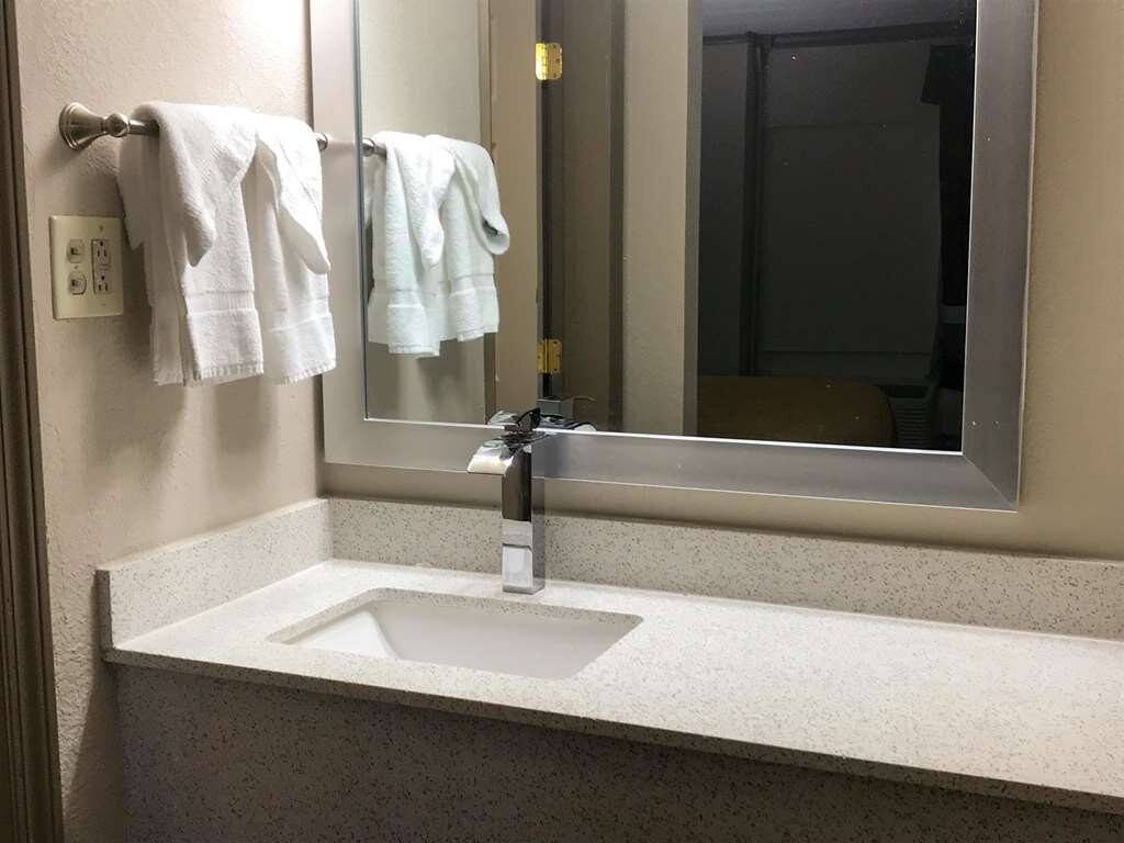 Motel 6 Burlington NC主图