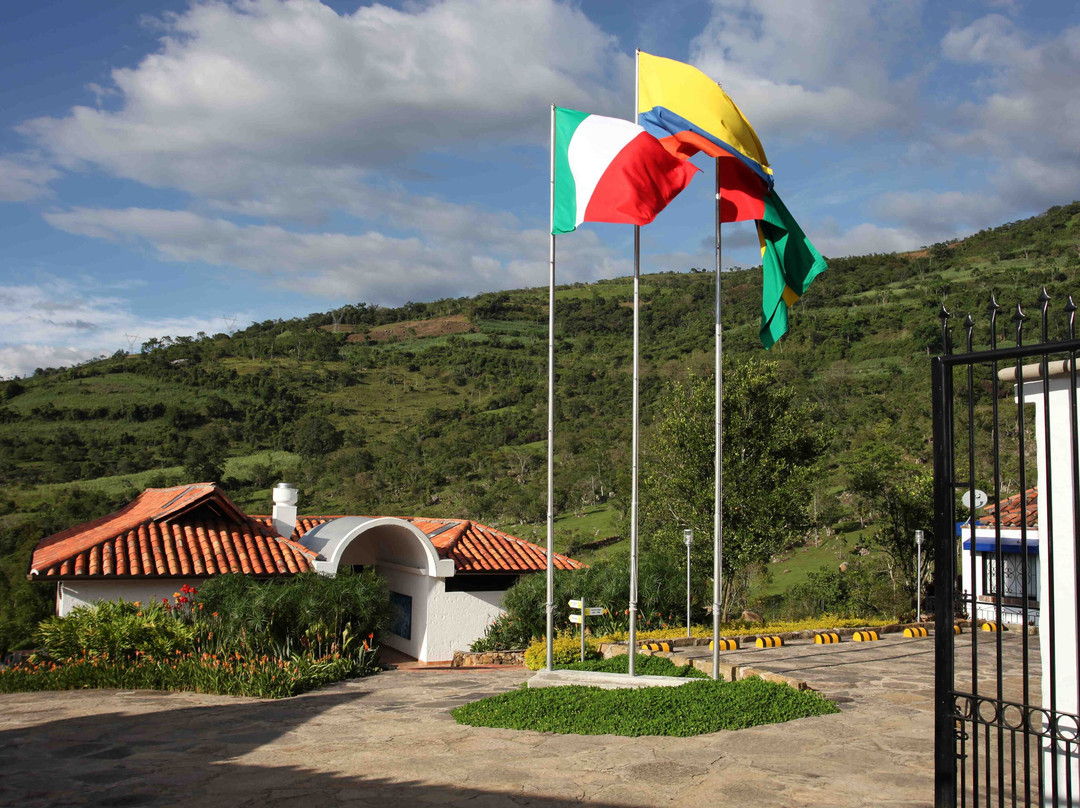 Hotel Sierra De La Cruz主图