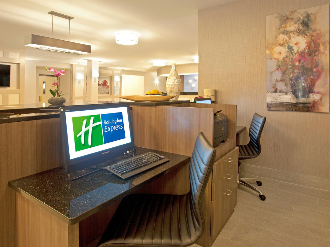 Holiday Inn Express & Suites Eden Prairie - Minnetonka By IHG主图