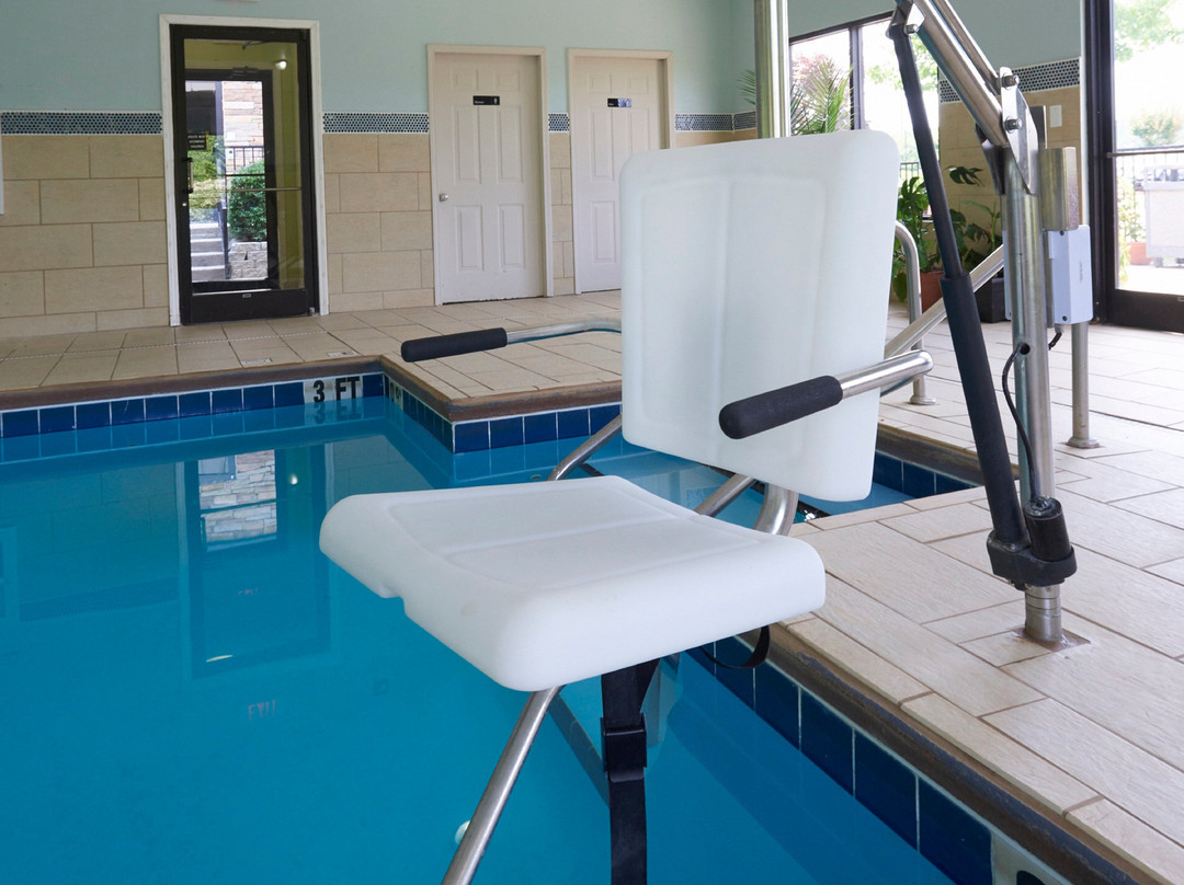 Holiday Inn Express & Suites Birmingham South - Pelham By IHG主图