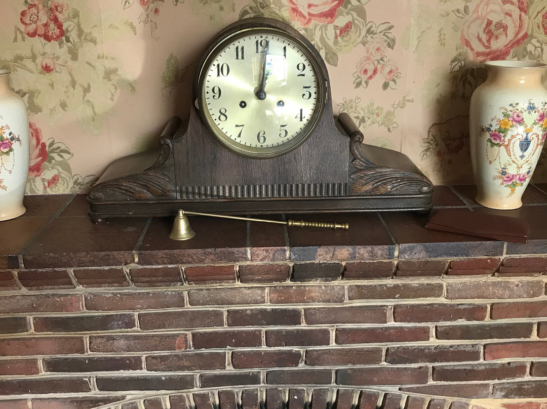 Old Forge War Time House景点图片