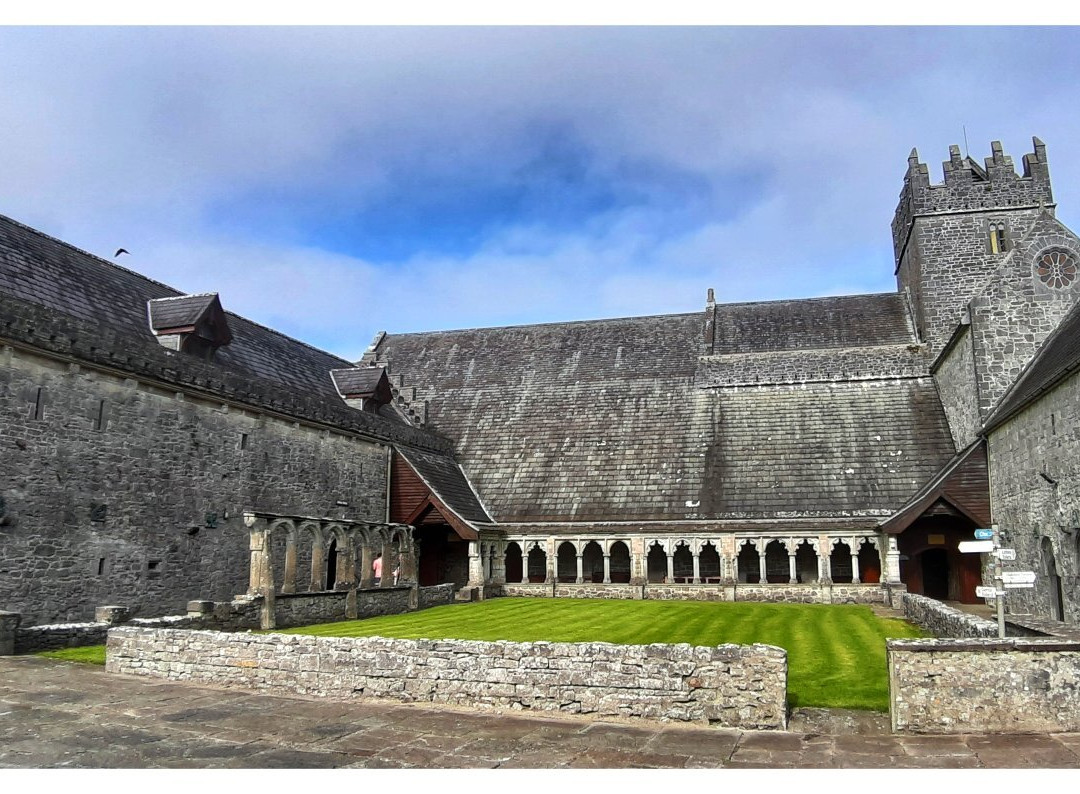 Holycross Abbey-Thurles必去景点