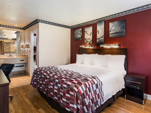 斯托克顿红顶酒店主图