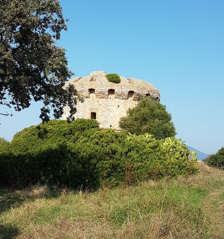 Tour de Capitello-Porticcio必去景点