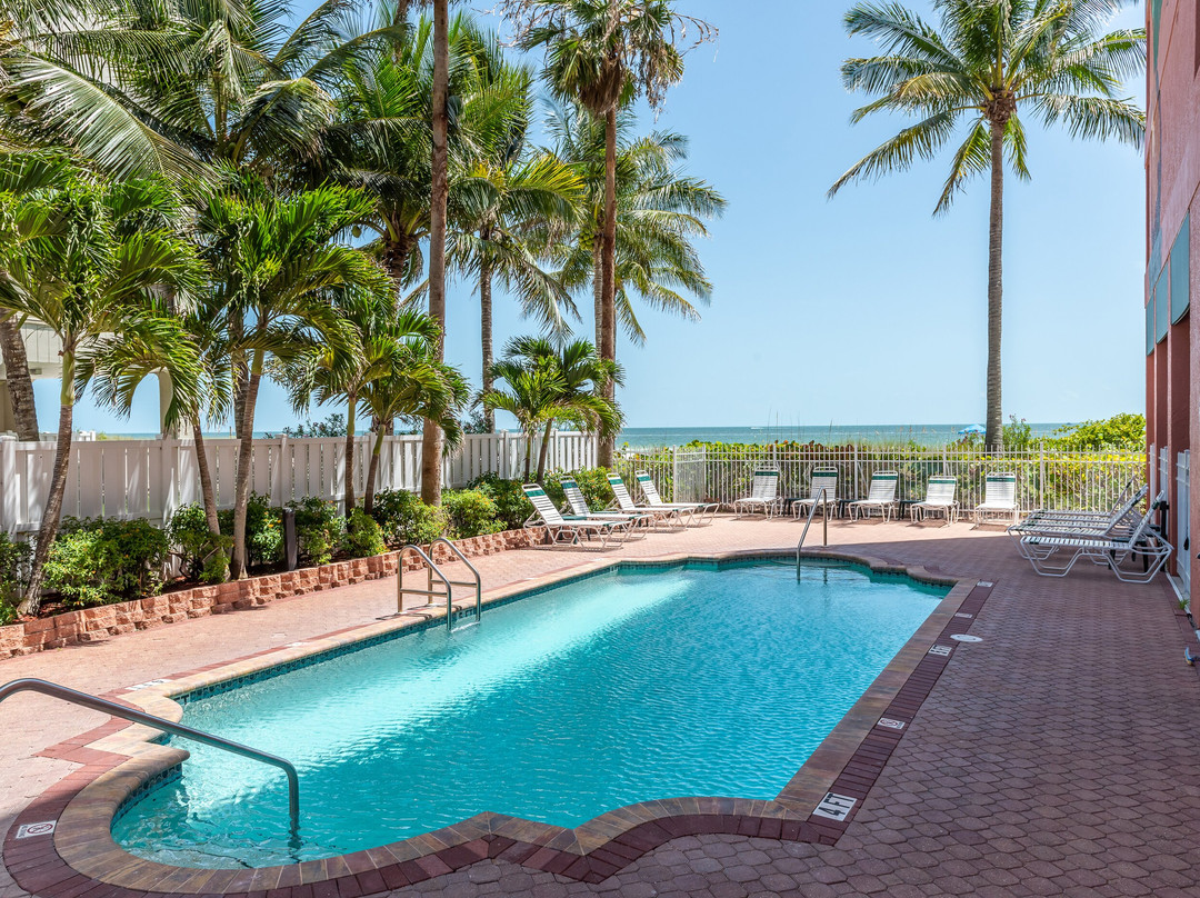 Casa Playa Beach Resort主图