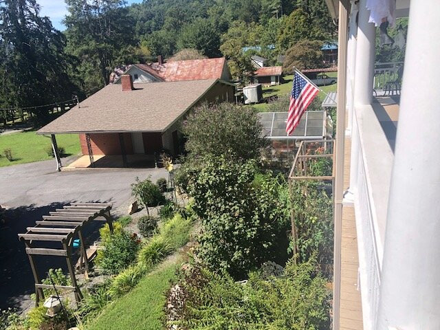 卡尔霍恩之屋旅馆及套房酒店主图