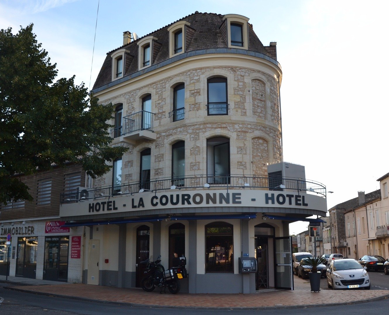 Hotel la Couronne-官方