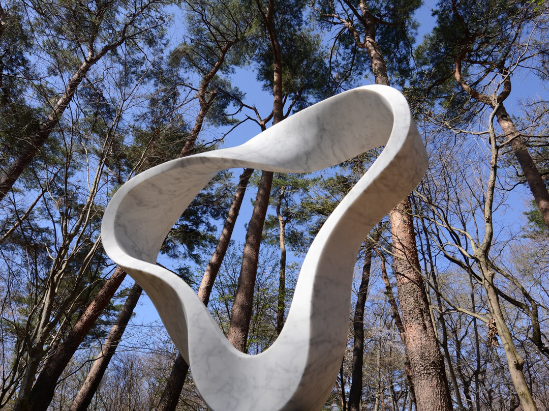 Akishima Showa no Mori Junkyu Muto Sculpture Museum景点图片