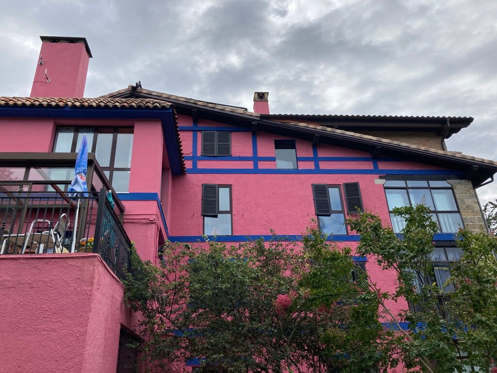 Hotel Ibaiondo主图