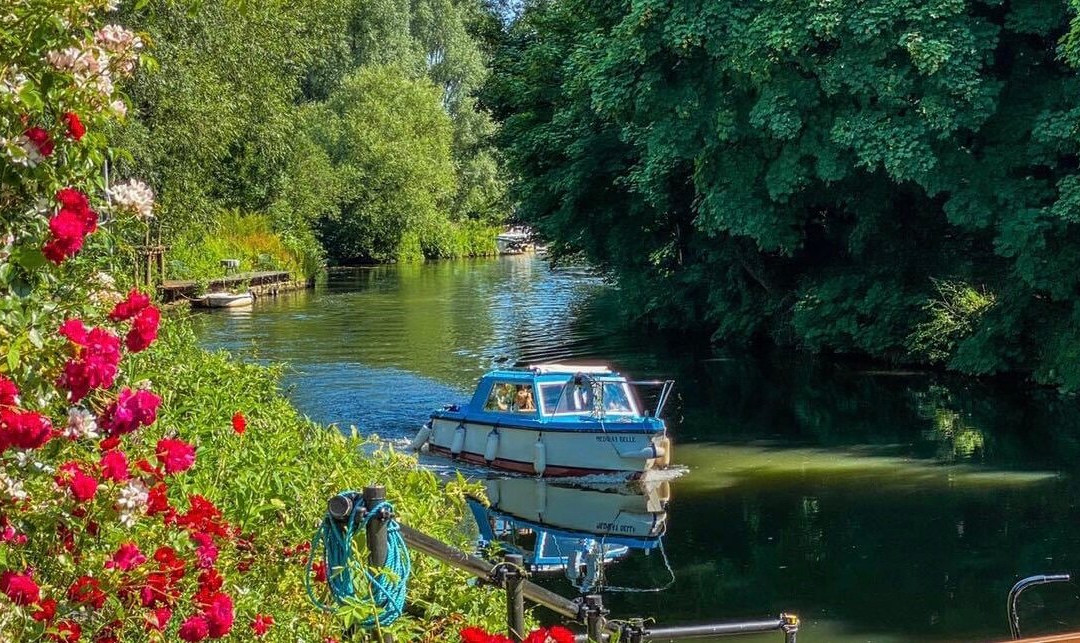 Kentish Lady River Tours景点图片