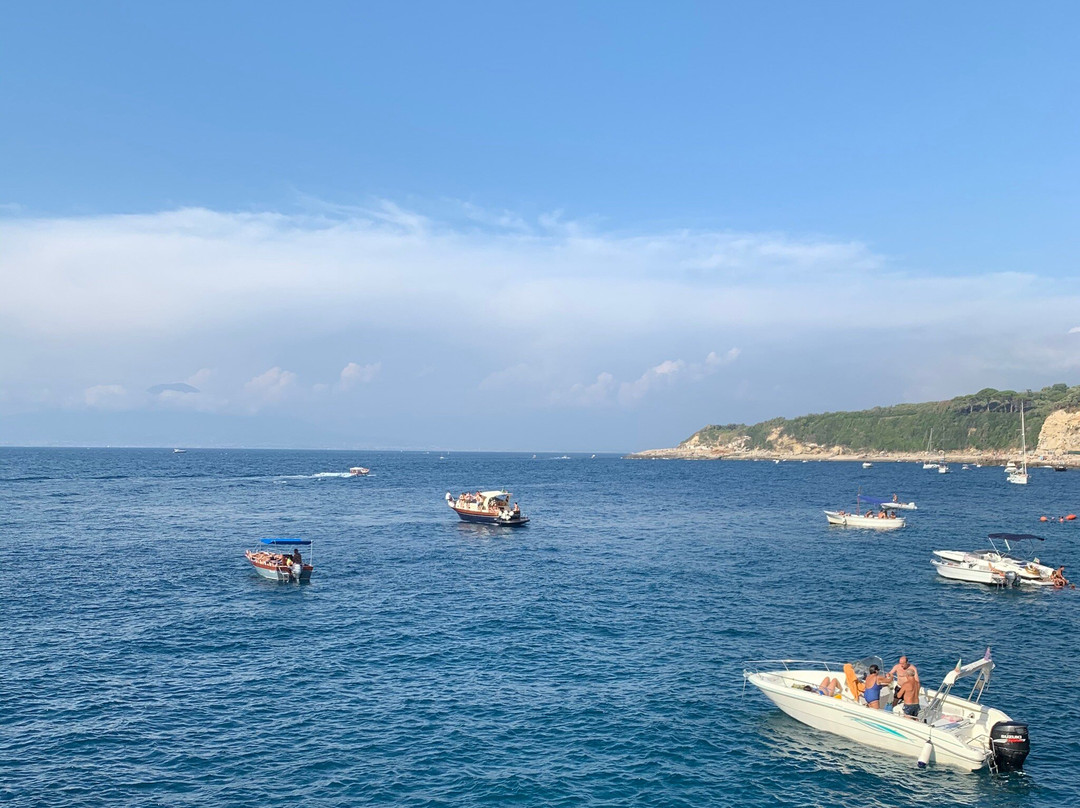 Marina di Puolo餐馆和美食-Ka del Mar Beach Club