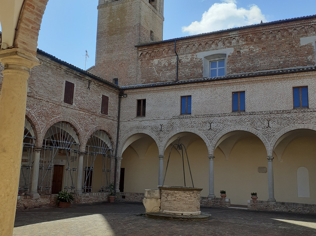 Chiesa e Complesso Monumentale di Sant'Agostino - Museo Civico景点图片