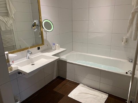 施洛斯科隆酒店-浴室