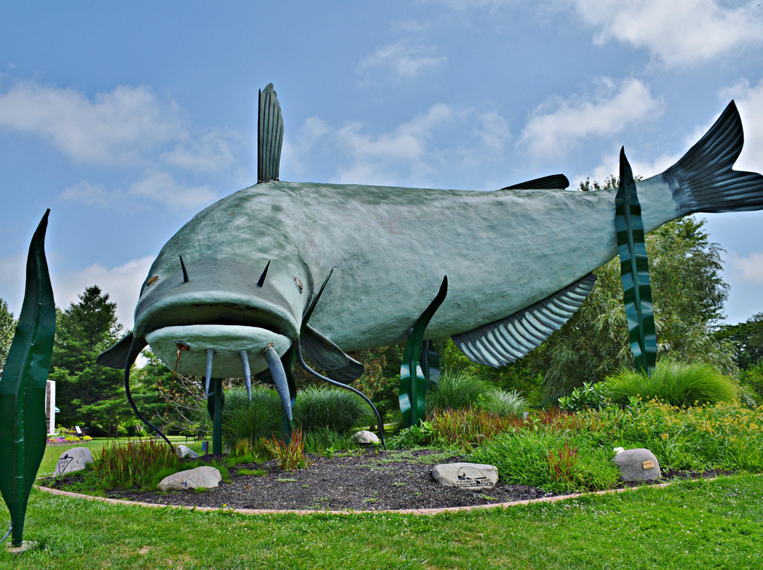 Muddy the Mudcat Statue-Dunnville必去景点