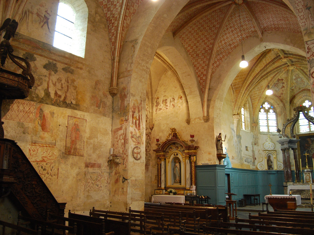 Eglise Saint-Leger-Montherme必去景点