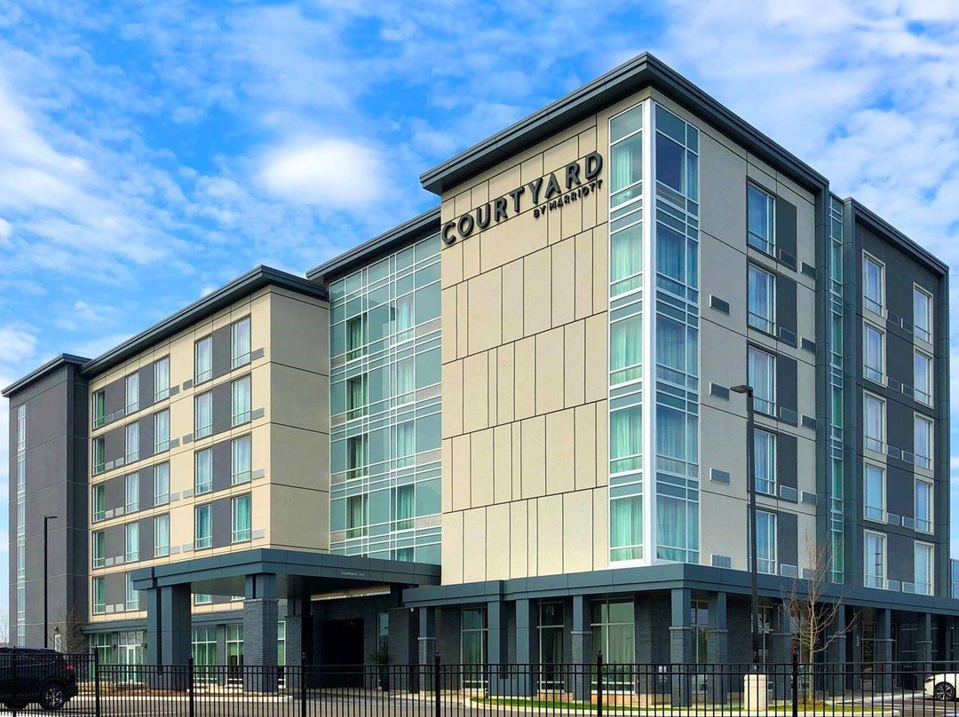 Courtyard by Marriott Burlington主图