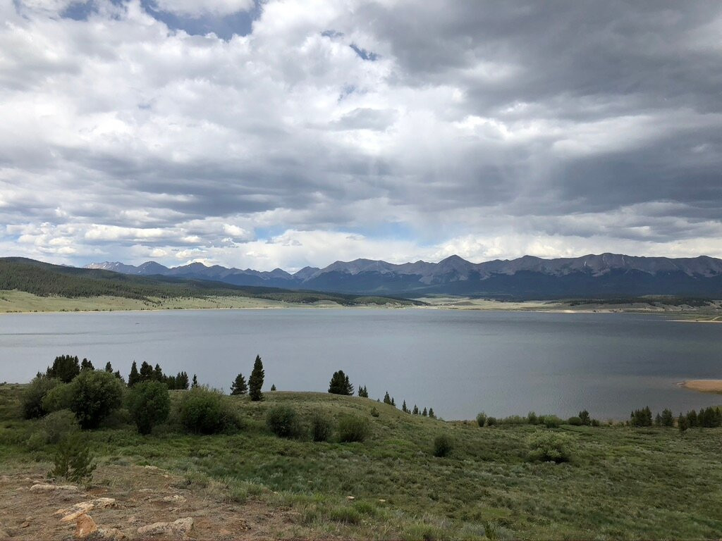 Three Rivers Resort主图