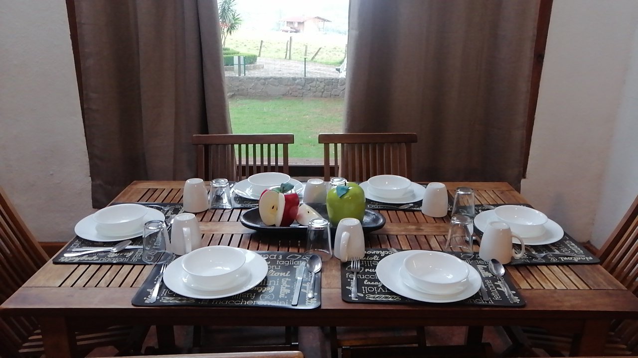 Cabanas El Estribo Hotel-餐饮
