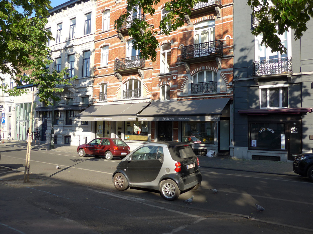 Place du Châtelain-伊克塞尔必去景点