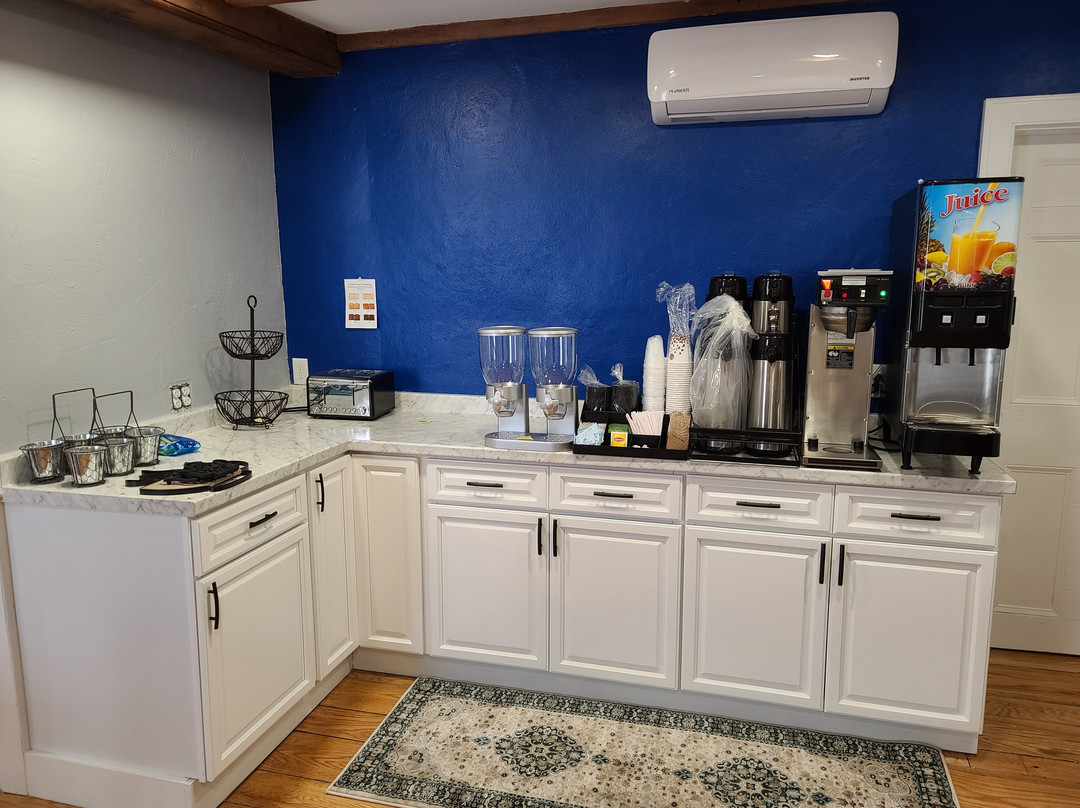 Olde Tavern Motel & Inn主图