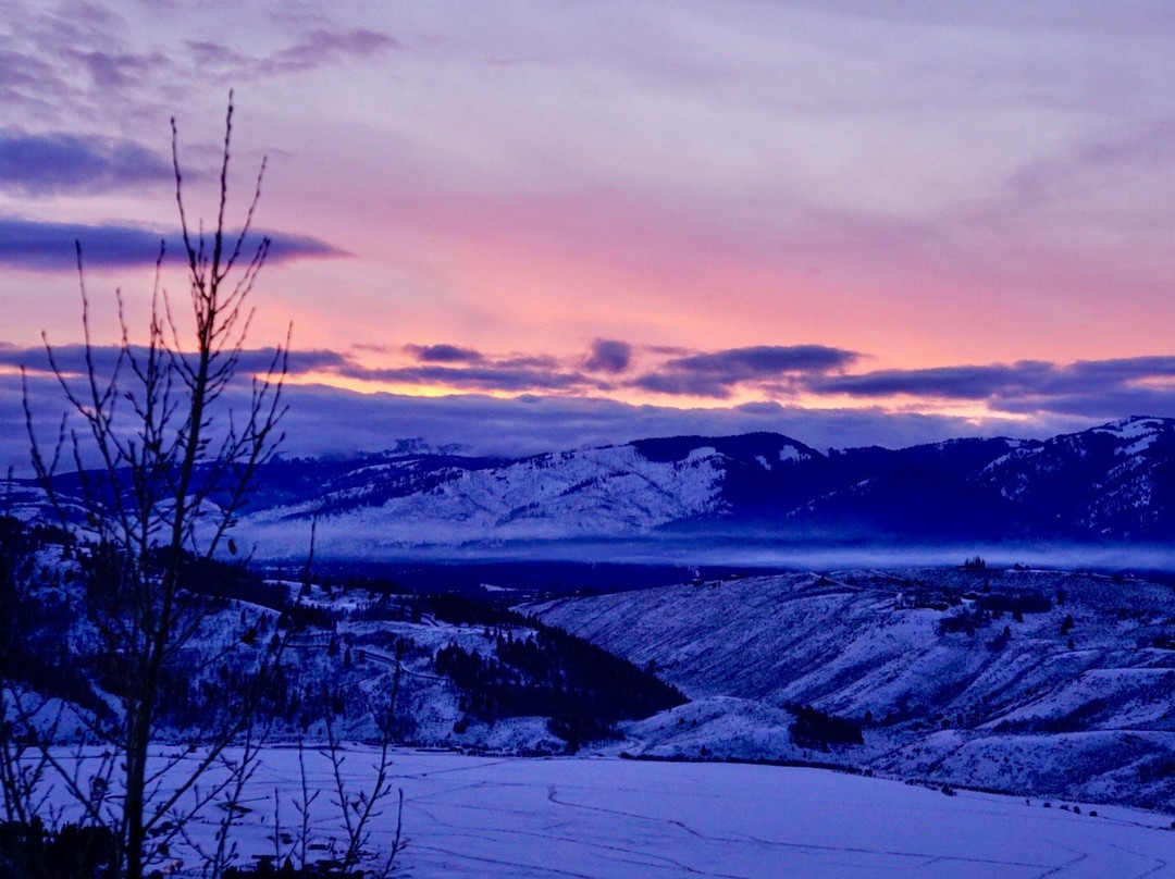 阿曼加尼度假村主图