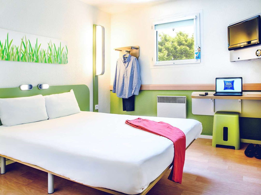 ibis budget Valenciennes Petite Foret主图