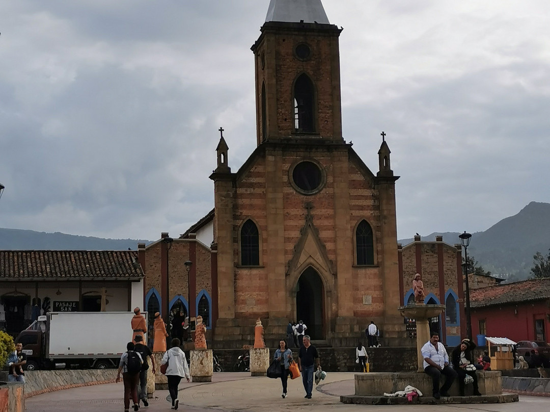 Plaza de Raquira景点图片