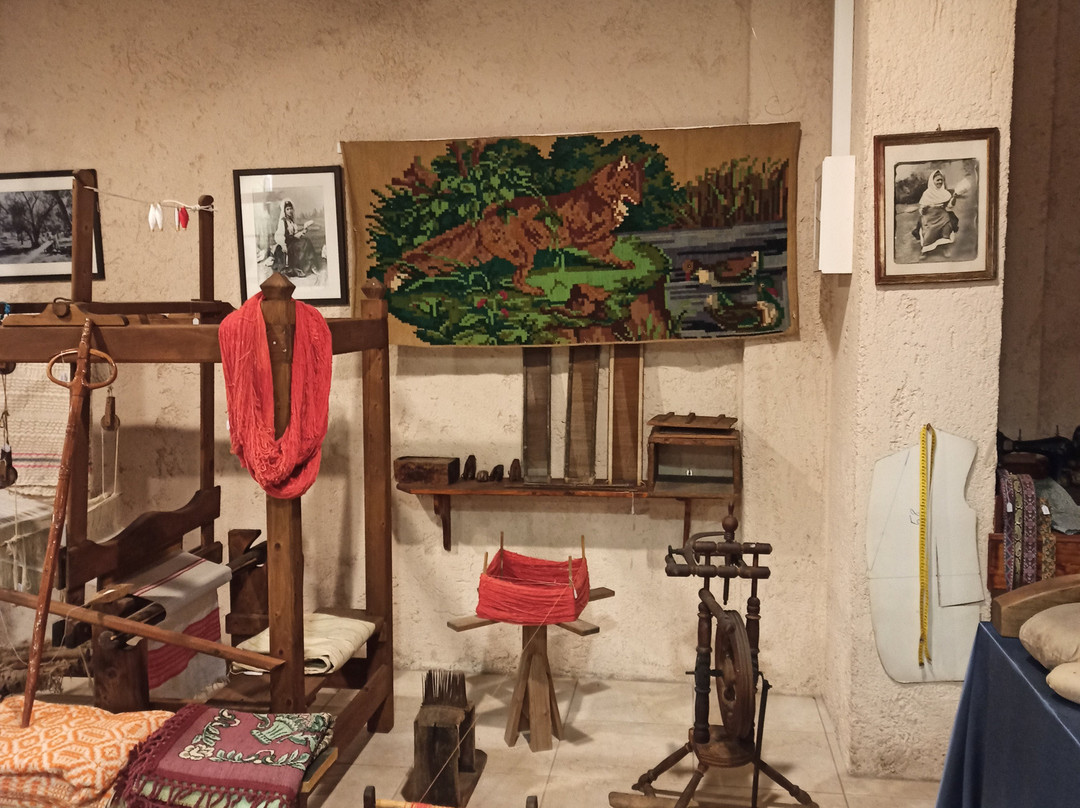 Folklore Museum of Acharavi-Acharavi必去景点