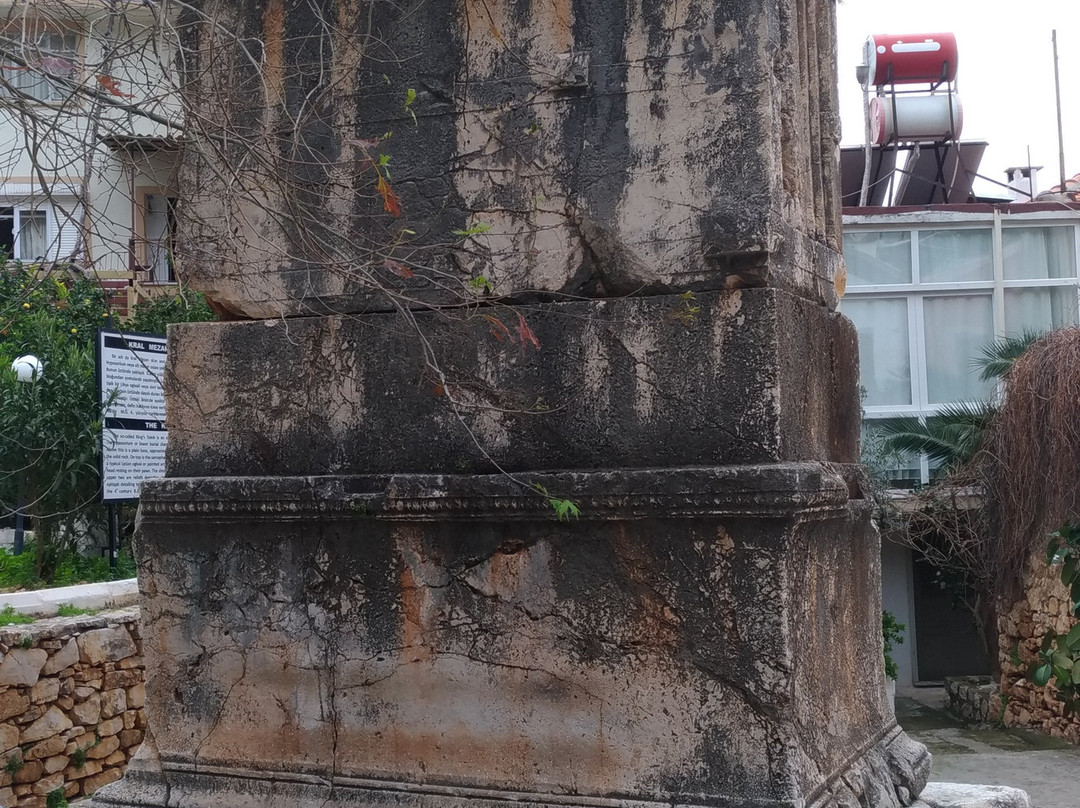 Lions Tomb-卡斯必去景点