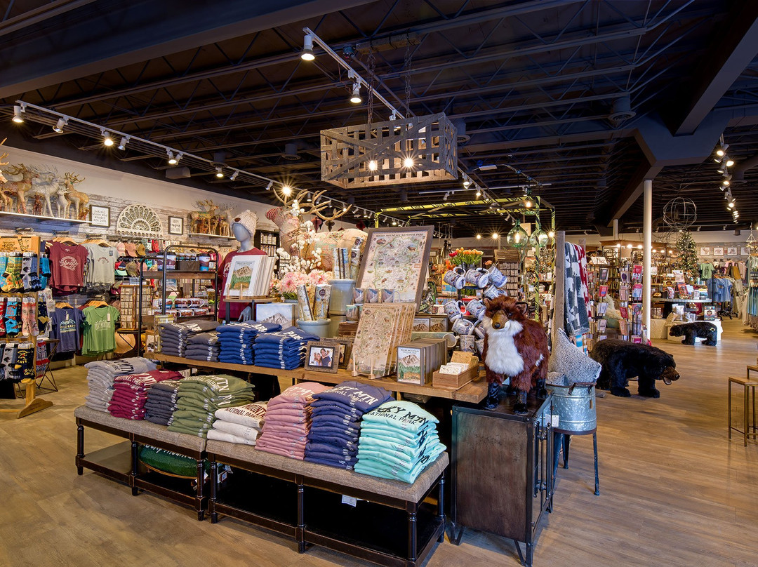 Trendz At The Park-埃斯蒂斯公园必去景点